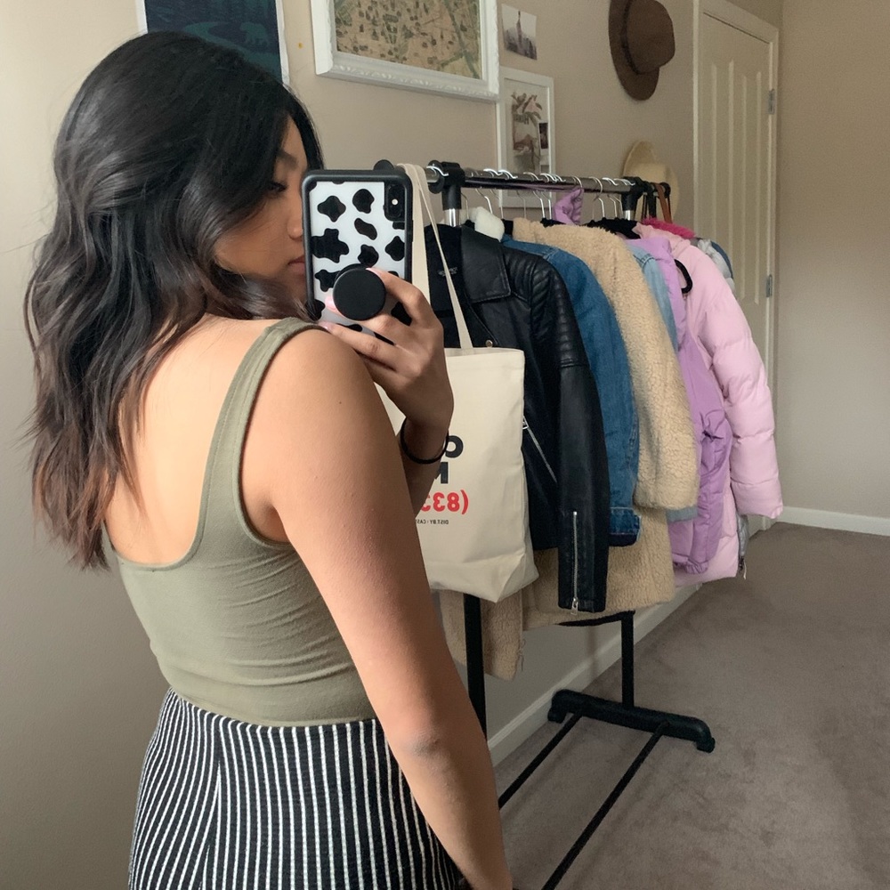 Green Bodysuit - Picture 3 of 4